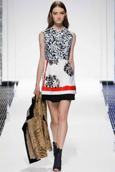 Look 40